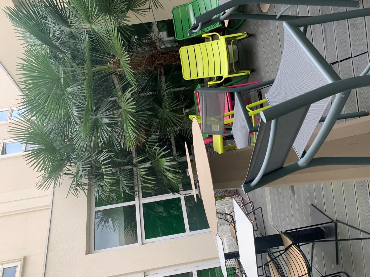 Отель Ibis Styles Antony Paris Sud Экстерьер фото