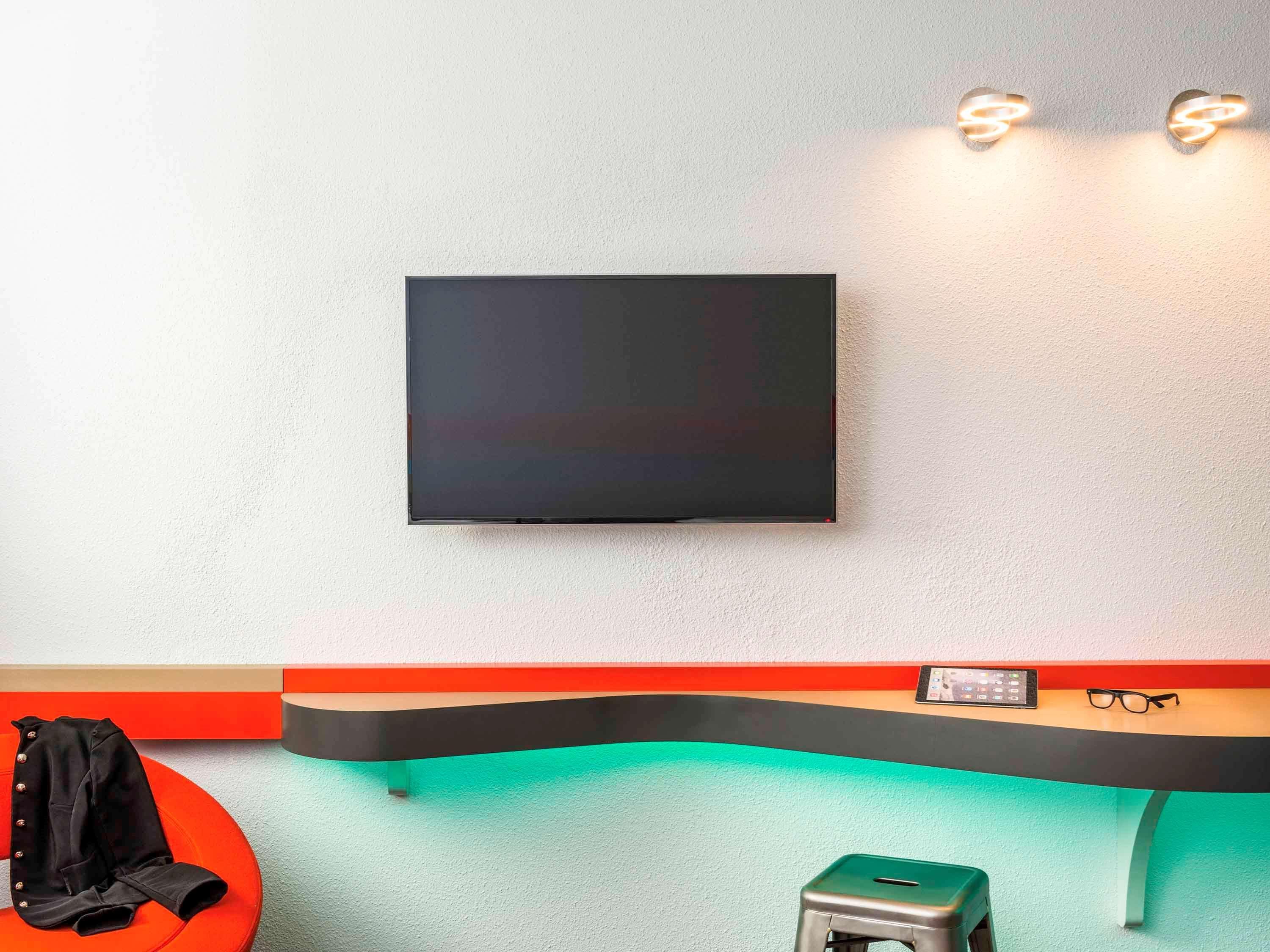 Отель Ibis Styles Antony Paris Sud Экстерьер фото