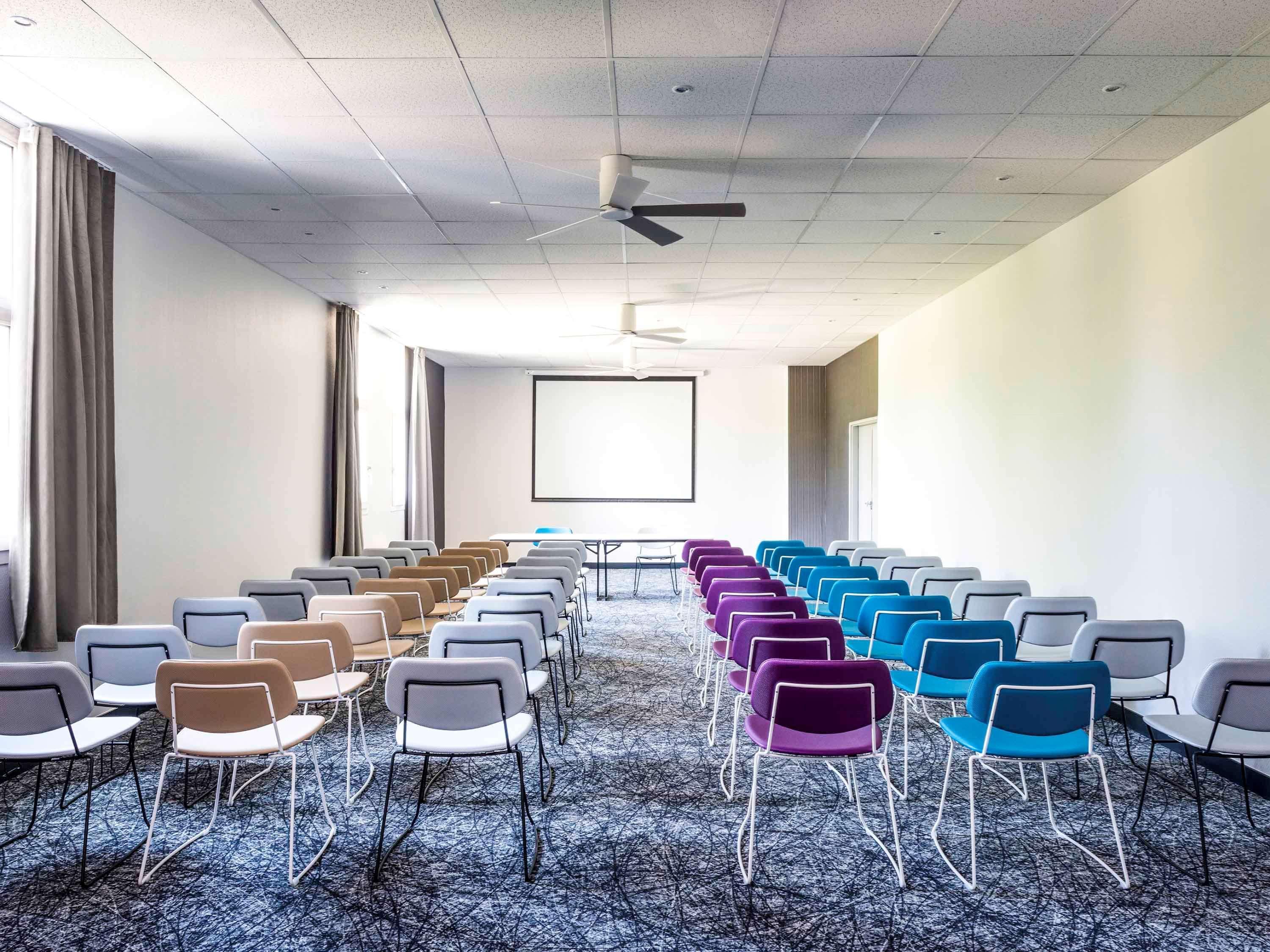 Отель Ibis Styles Antony Paris Sud Экстерьер фото
