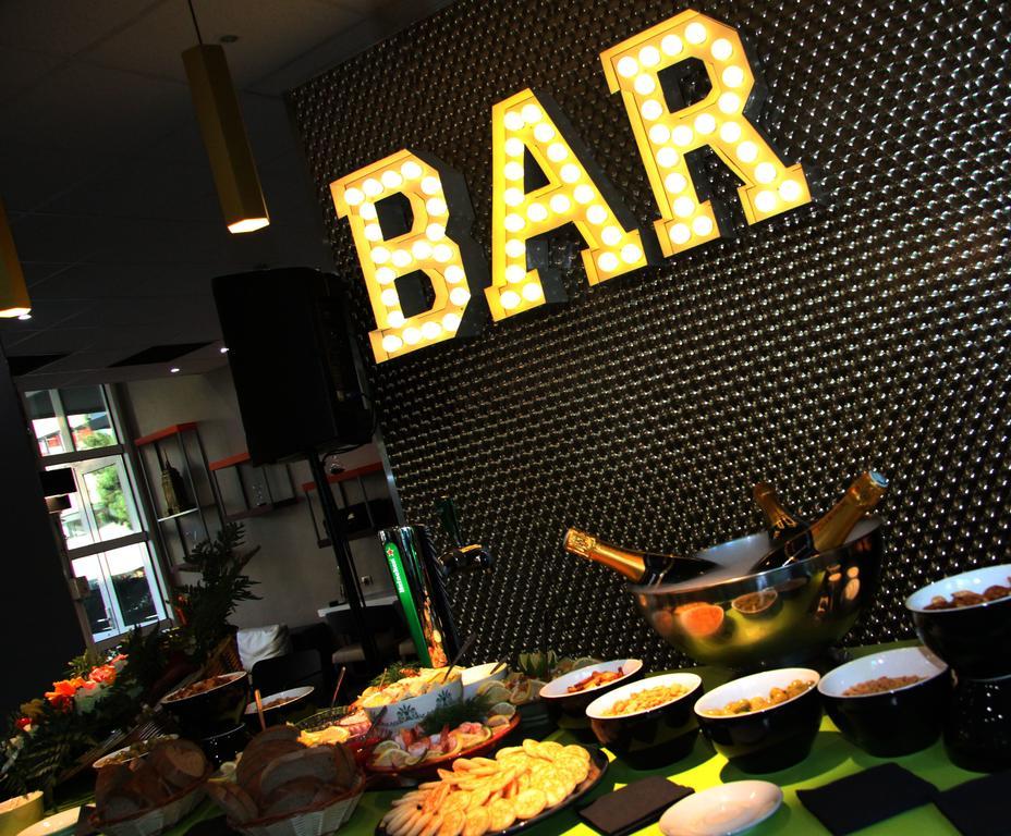 Отель Ibis Styles Antony Paris Sud Экстерьер фото
