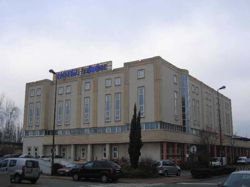 Отель Ibis Styles Antony Paris Sud Экстерьер фото