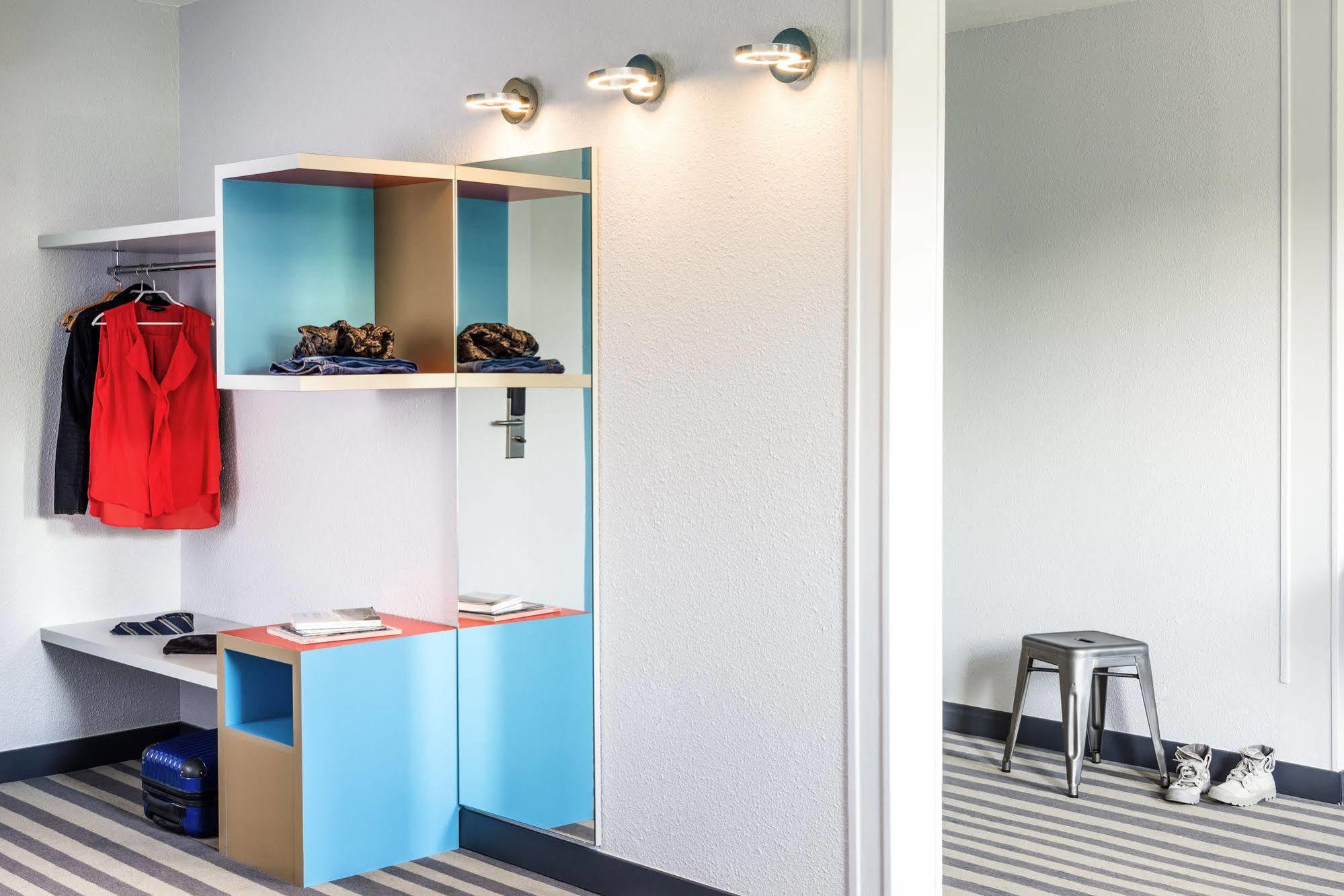 Отель Ibis Styles Antony Paris Sud Экстерьер фото